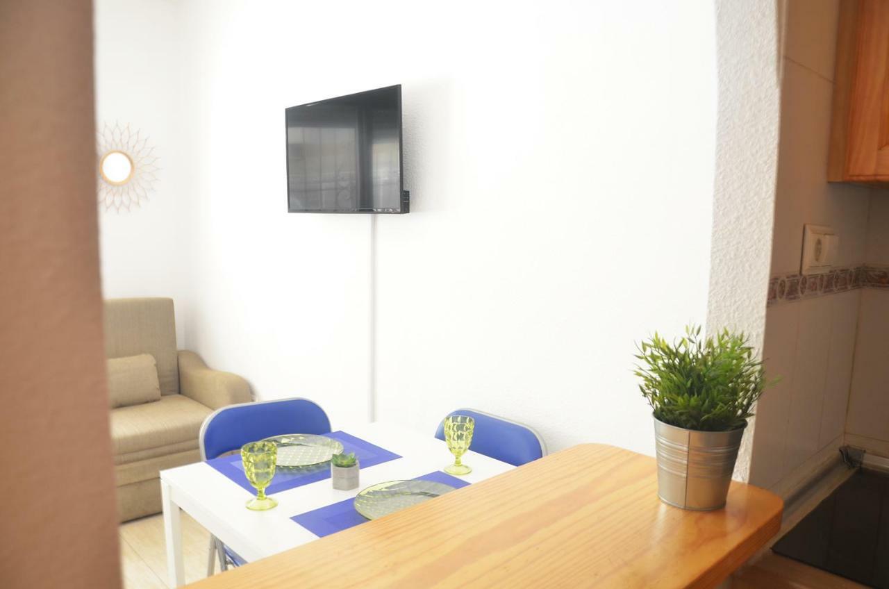 Pretty Studio With Swimming Pool Torrevieja Exterior foto