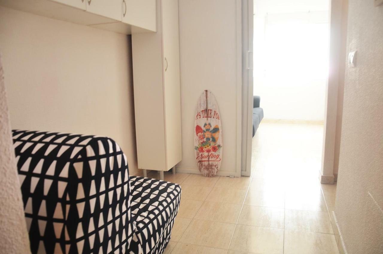 Pretty Studio With Swimming Pool Torrevieja Exterior foto